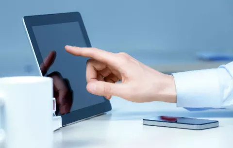 El futuro de los jóvenes autores está en las plataformas digitales