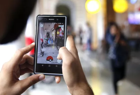 Volkswagen prohíbe en Alemania a empleados jugar a "Pokémon Go" en el trabajo