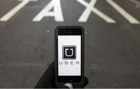 Organismo uruguayo falla a favor de Uber ante denuncia de competencia desleal
