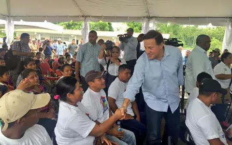 Críticos del gobierno “ñañequean” por las redes sociales, Varela