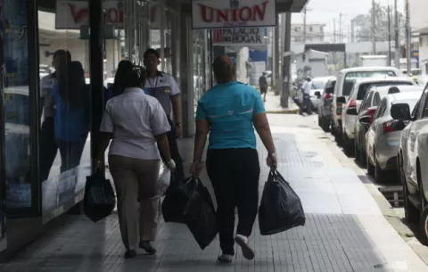 Empresarios aseguran que Puerto Libre no reemplaza a la ZLC