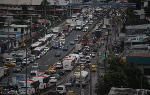 Parque vehicular en el país continúa en aumento