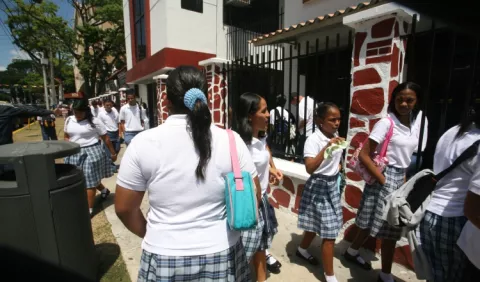 Desde el  2012, aumento en educación privada no cesa  