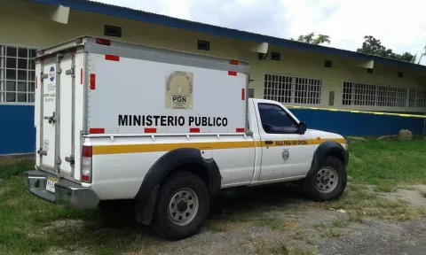 Encuentran cuerpo sin camisa con indicios de atropello y fuga