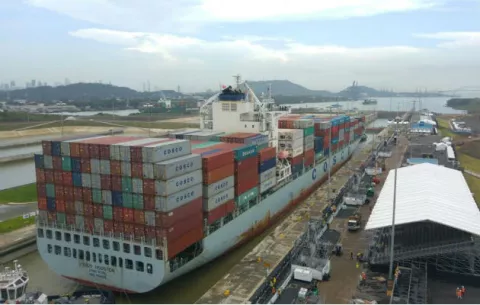 Panamá busca manufacturar mercancía internacional