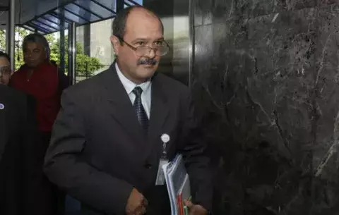 Junta Directiva de la  CSS: momento oportuno de investigar a Girón 