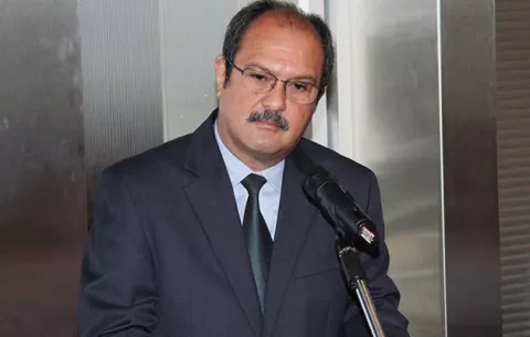 "No hubo llamado de atención y seguiré en el cargo", Girón