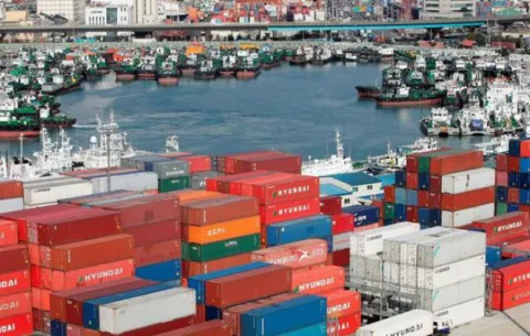 Permiten descargar las mercancías de la naviera Hanjin en puertos de EE.UU.