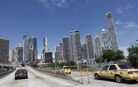Empresas analizan en Panamá migración y vacíos uso de redes sociales