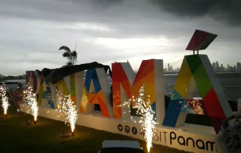 Inauguran tercer parador fotográfico en la Calzada de Amador