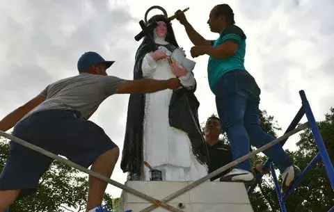 Moradores de Canto del Llano cuentan con nuevo parque