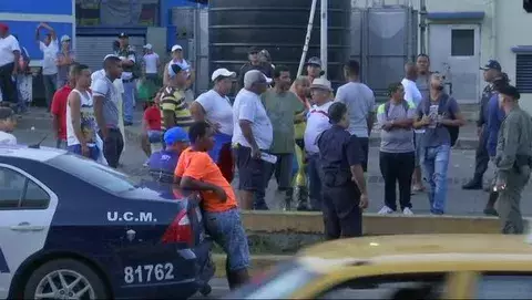 Comerciantes protestan en el mercado de Marisco 