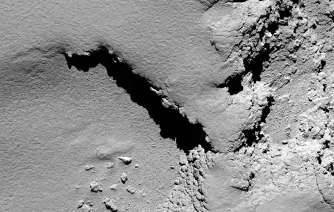 Sonda Rosetta desciende hacia el cometa 67P y se desconectará