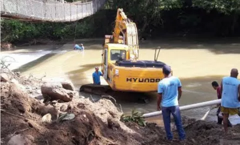 Río Zaratí vuelve a crecer y Penonomé continúa sin agua potable 