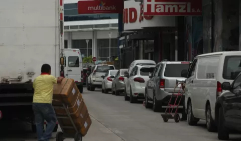La Zona Libre de Colón,  aún sin   recuperarse 