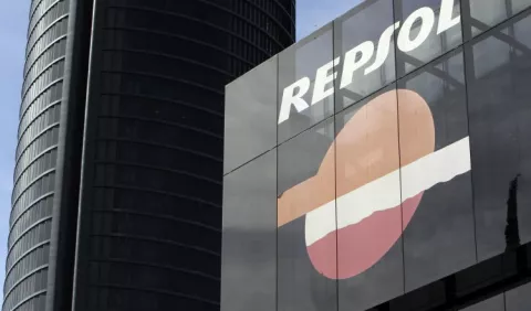 Venezuela firmó acuerdo con la española Repsol 