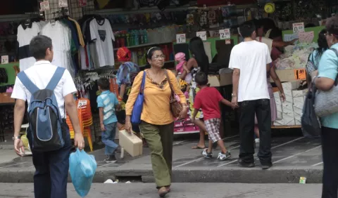 Crecimiento económico debe llegar a  la población 