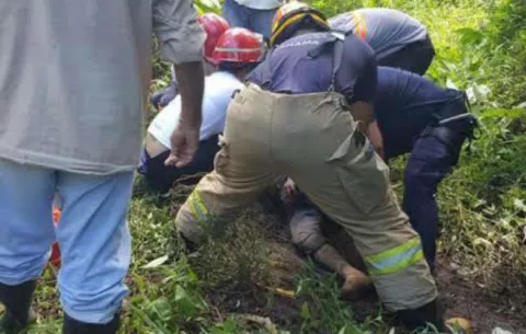 Buscan aclarar caso de adulto mayor que fue encontrado amarrado de manos y pies