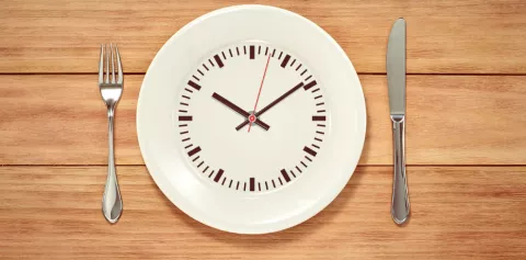 Ayunar desencadena cambios en el metabolismo