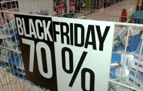 Consumidores deben prepararse para evitar engaños en el Black Friday 
