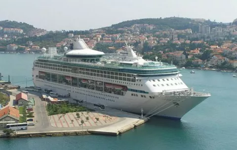 Mayor operador turístico mundial enviará cruceros a Colón