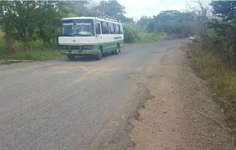 Gobierno incumple con construcción de carretera en Mariato 
