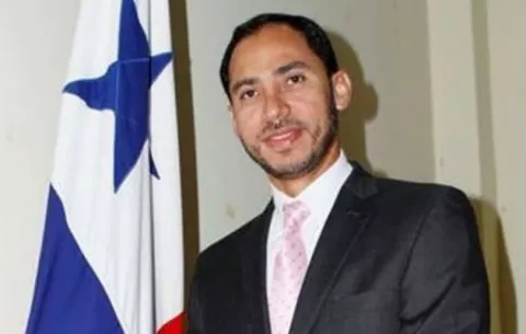Nombran nuevo magistrado del Tribunal Administrativo Tributario