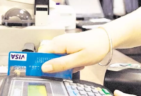 Visa: los pagos con tarjeta ayudan a reducir la evasión fiscal en A.Latina