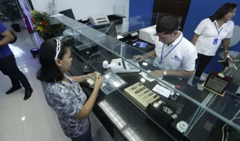Préstamos nuevos en el Sistema Bancario  caen  4.2% hasta septiembre