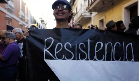 Economía boricua con signo positivo
