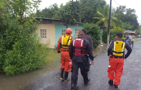 Aumenta a más de 400 afectados por inundaciones en Chiriquí 