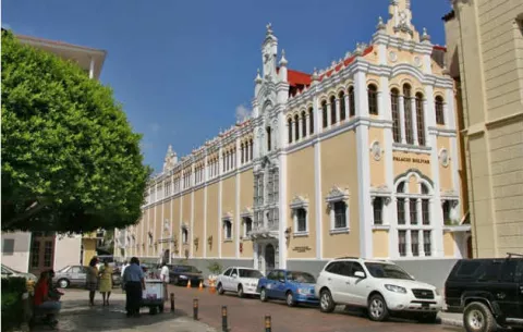 Panamá y Cuba firman acuerdo de cooperación sobre registros públicos 