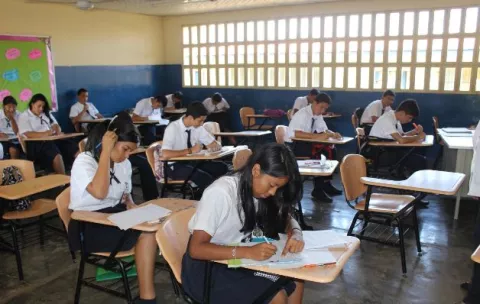 Anuncian suspensión de clases en colegios de Panamá Este