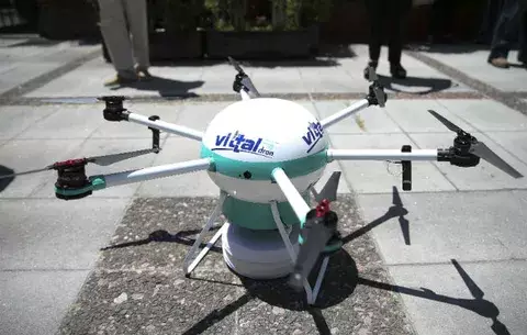 Compañía médica argentina presenta dron capaz de salvar vidas