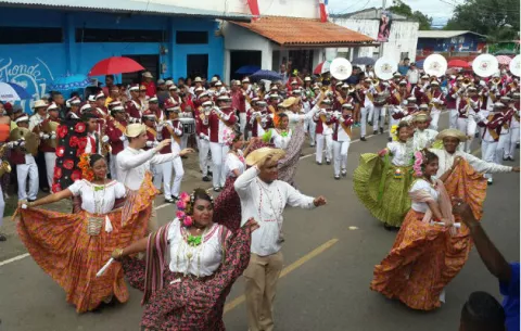 Colorido desfile en histórico pueblo de Natá