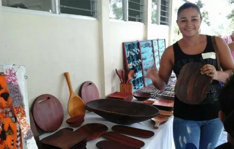 MICI promete defender artesanías ante llegada de souvenires importados