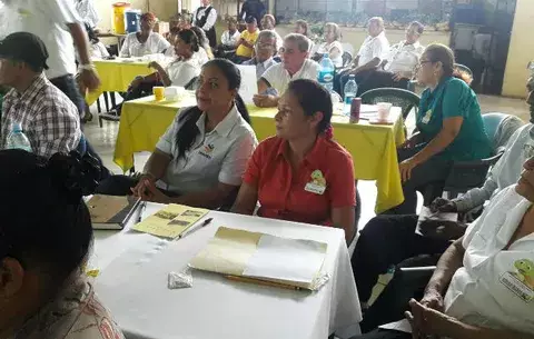 Más de mil instructores del Inadeh se quedaron sin cursos 