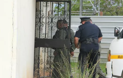 Moradores casi linchan un antisocial en Bugaba