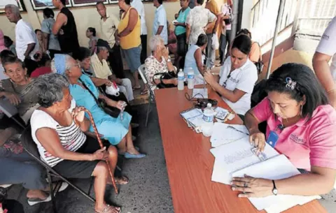 Beneficiarios de subsidios deberán certificar su grado de pobreza