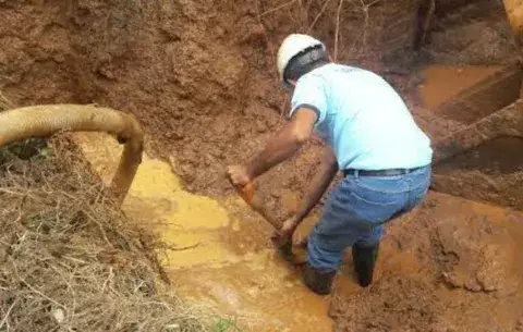 Pariteños cumplen 72 horas sin agua potable 