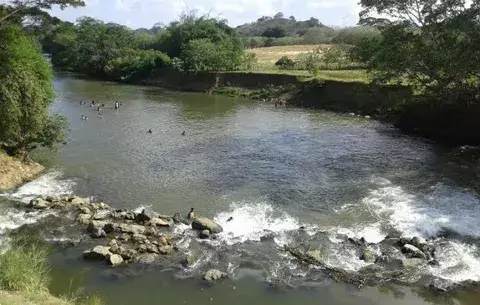 Acumulación de sedimentos paralizan potabilizadora de Parita 
