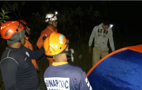 Rescatan a chiricanos perdidos en las faldas del volcán Barú