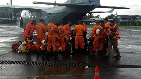 Panamá envía a especialistas en rescate a Costa Rica por ‘Otto’