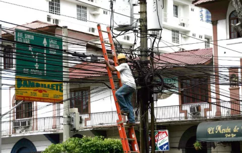 El lunes 14 de noviembre se reinician los trabajos de soterramiento de cables