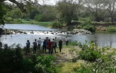 Buscan alternativas para garantizar agua a productores durante el verano
