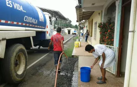 Pariteños exigen soluciones, llevan 12 días sin agua