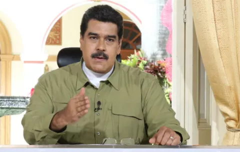 El nuevo billete de 500 bolívares llegará hoy al país, dice Maduro
