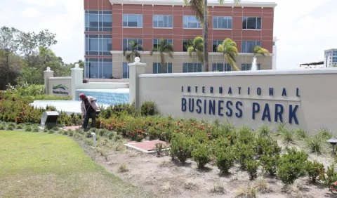 $230.5 millones invertirán en    zona franca
