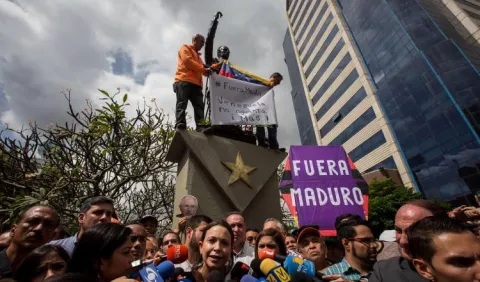 Oposición venezolana pedirá en las calles la renuncia de Maduro
