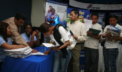 La baja previsión de crecimiento afecta la generación de empleos 